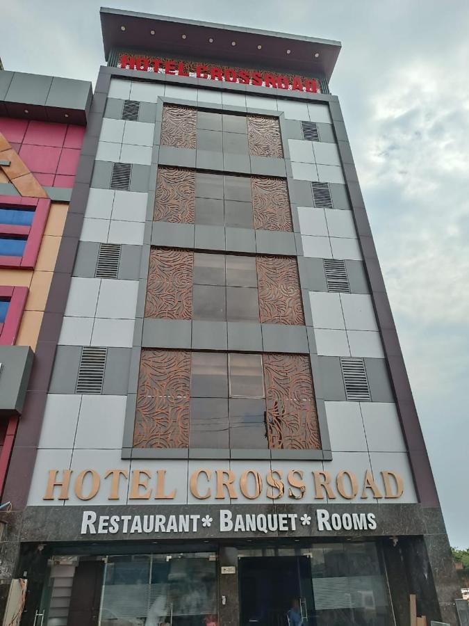 Hotel Cross Road By Wb Inn Unnāo 외부 사진